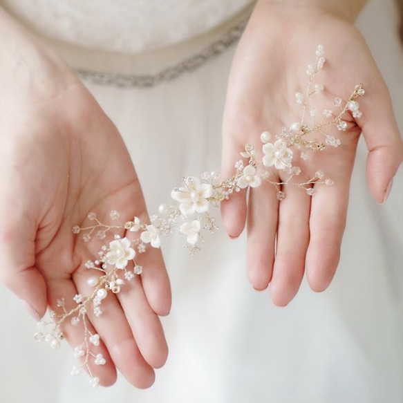 お花モチーフ 小枝 バックカチューシャ ウェディングヘッドドレス ブライダルヘアアクセサリー ゴールド 結婚式 MA05 16枚目の画像