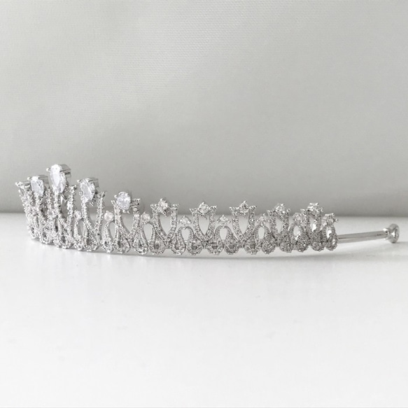 結婚式　ジルコニア　挙式　ウェディング　ビジュー　プリンセス　王冠　ダイヤモンド風　大きめティアラ JT10 7枚目の画像