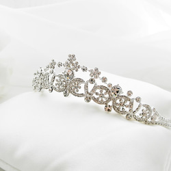 ティアラ　ウエディング　　スワロ　ビジュー　前撮り　シルバー　挙式用ティアラTLM234 2枚目の画像