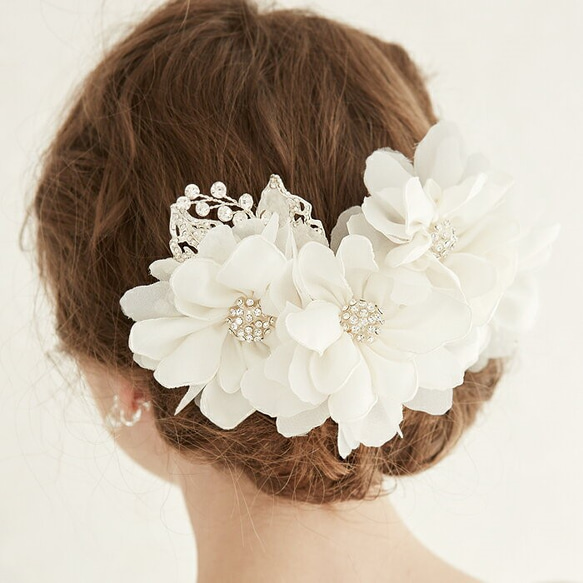 ブライダル ウェディング 花とビーズビシューのウエディングヘッドアクセ結婚式、和装、成人式の髪飾り　LM040 6枚目の画像