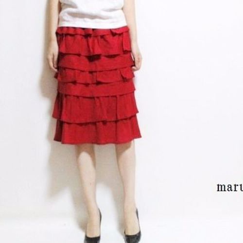 フリル付き赤のロングスカート アウトレット通販 ファッション フリル付き赤のロングスカート
