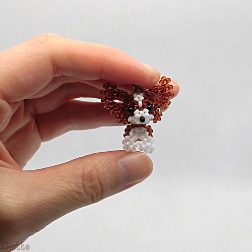 パピヨン チャーム・ストラップ (ビーズモチーフ マスコット 犬） 携帯