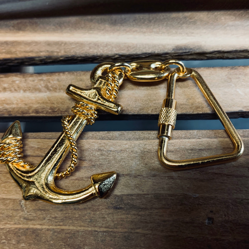 VINTAGE】真鍮製 錨型バッグチャーム/キーホルダー 金 バッグ VINTAGE】真鍮製 錨型バッグチャーム/キーホルダー 金 バッグ