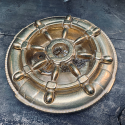 真鍮鋳物 舵輪（ダリン）型トレー 4枚目の画像