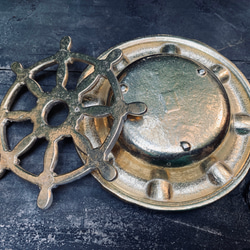 真鍮鋳物 舵輪（ダリン）型トレー 6枚目の画像