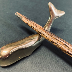 真鍮鋳物 ペーパーウェイト・箸置き 鯨 5枚目の画像