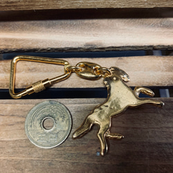 真鍮製　馬型バッグチャーム・キーホルダー（金） 3枚目の画像