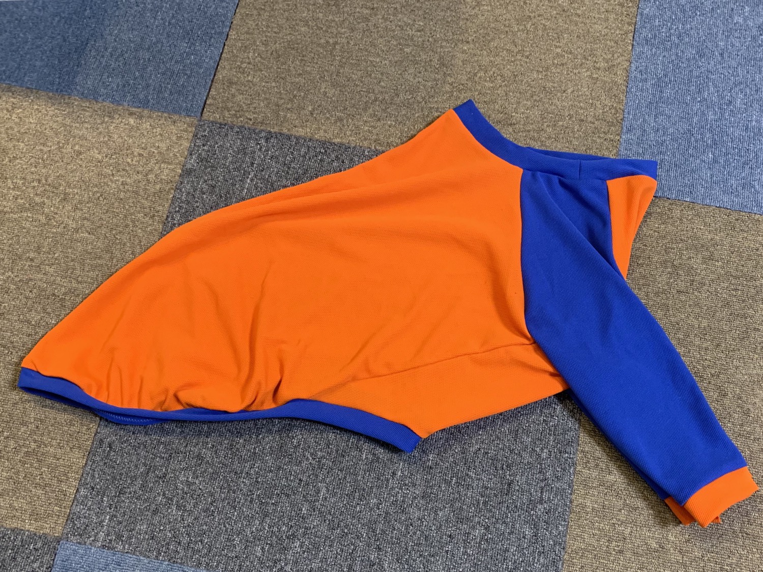 ☆大型犬ウォータークール服☆暑さ対策に人気です(冷接生地 COOL生地)