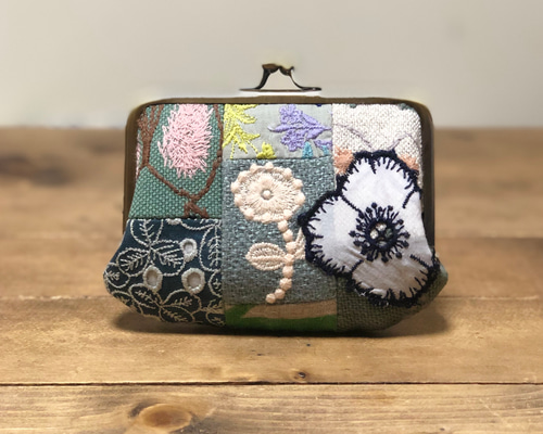 ミナペルホネン ハンドメイド パッチワーク がま口ポーチ 財布 カード