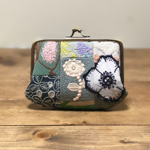 ミナペルホネンハンドメイドがま口マルチポーチ