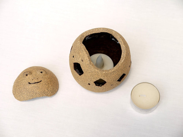 カエルさんのお香台・太っちょさん 3枚目の画像