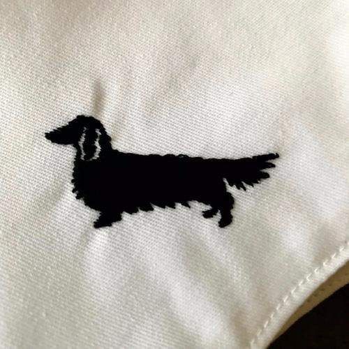 犬シルエット刺繍マスク ＊ ダックスフンド／抗菌立体マスク／Mサイズ
