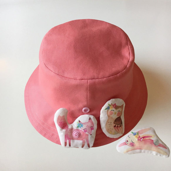 可變換動物造型的幼童雙面漁夫帽(粉紅) 第4張的照片