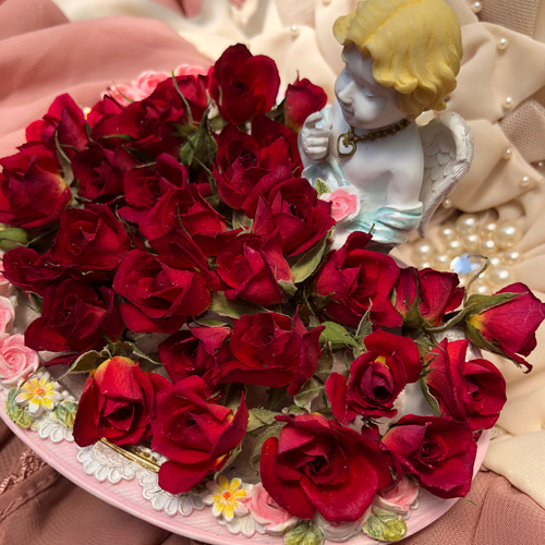 ミニ薔薇の造花ヘッドのみ、20輪　2色×10輪　デージー8輪　リース材料　花材