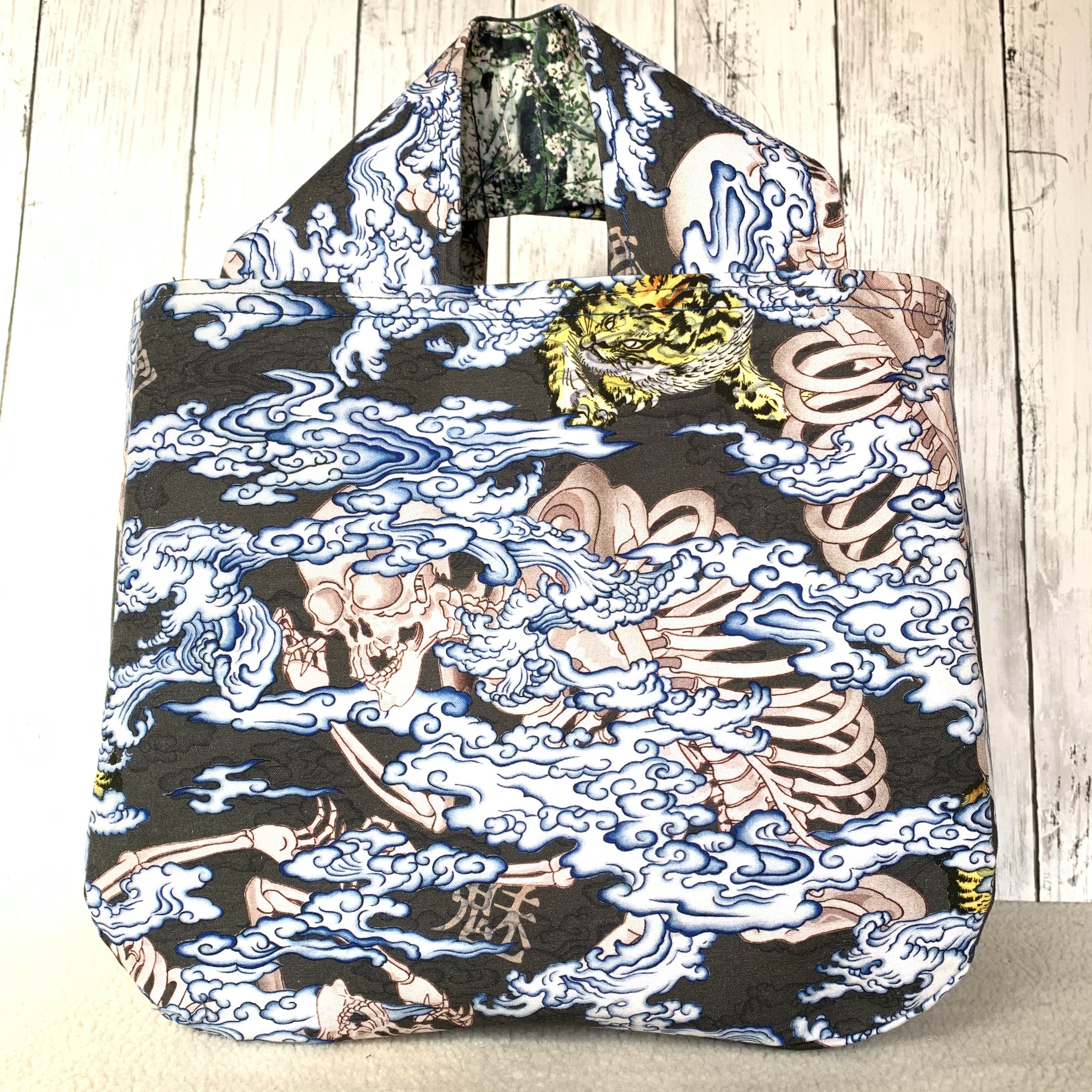 国吉のガシャ髑髏　買い物バッグ（大）