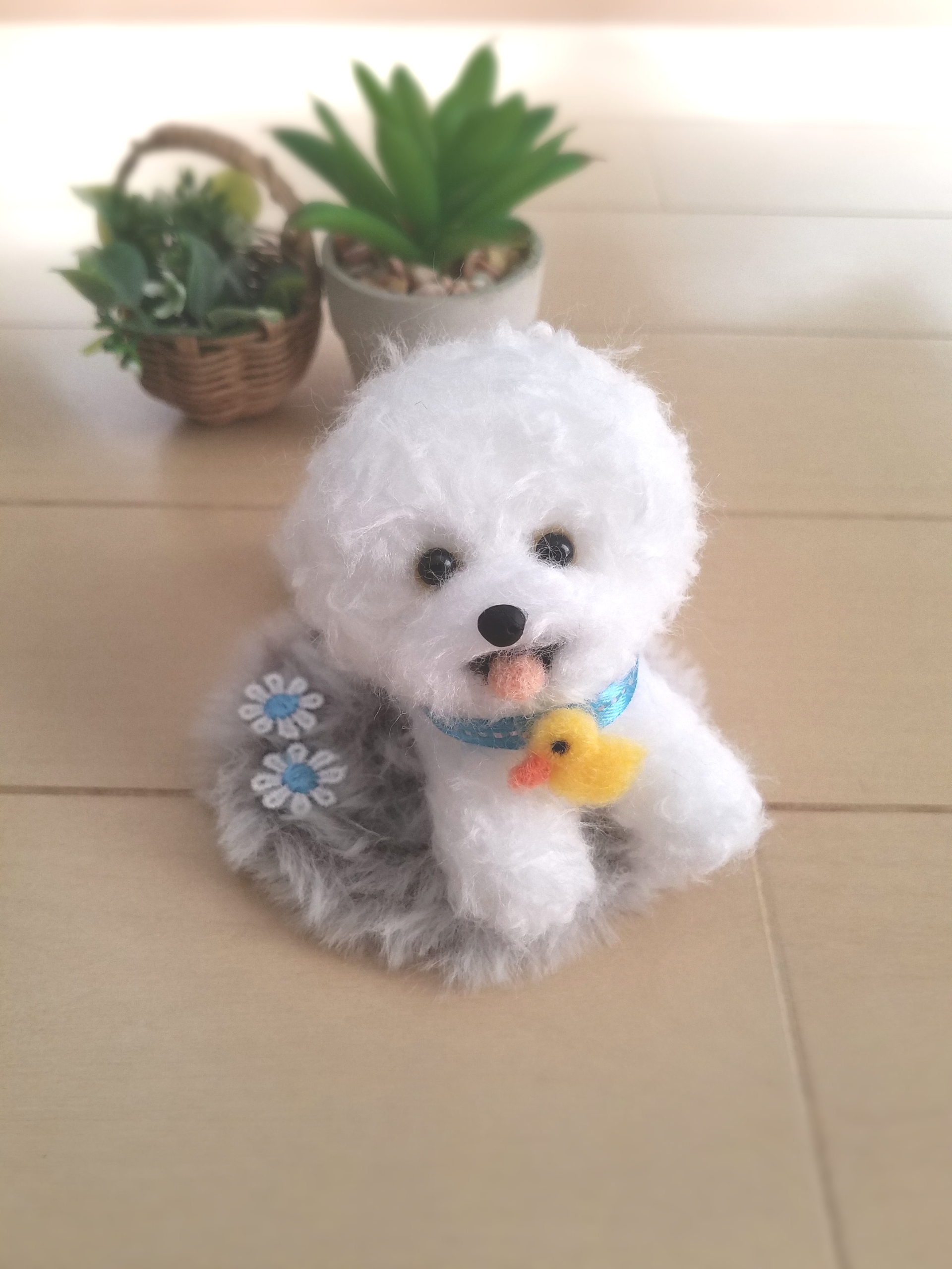 送料無料】羊毛フェルト ビションフリーゼ♡ 羊毛フェルト ♡ron