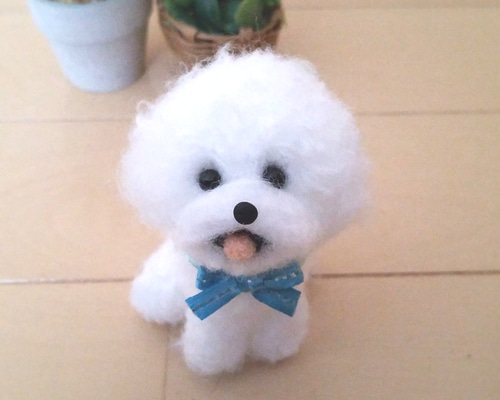 送料無料】羊毛フェルト ビションフリーゼ♡ 羊毛フェルト ♡ron