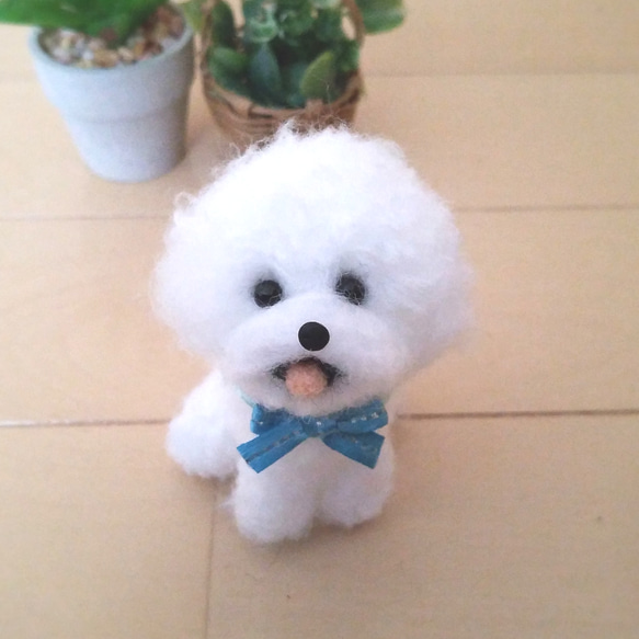 送料無料】羊毛フェルト ビションフリーゼ♡ 羊毛フェルト ♡ron