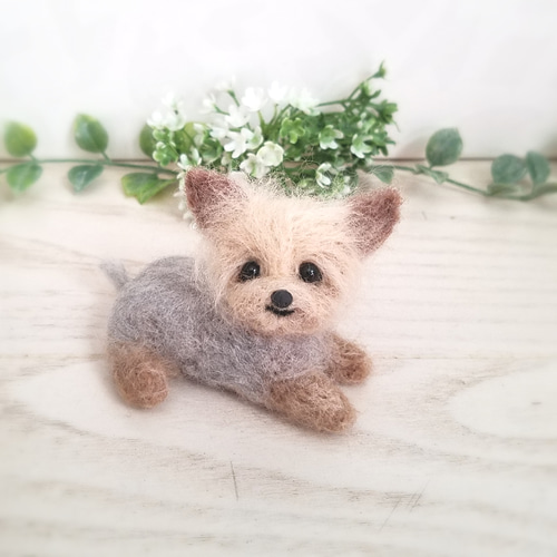 羊毛フェルト ヨークシャーテリア 羊毛フェルト ♡ron♡ 通販