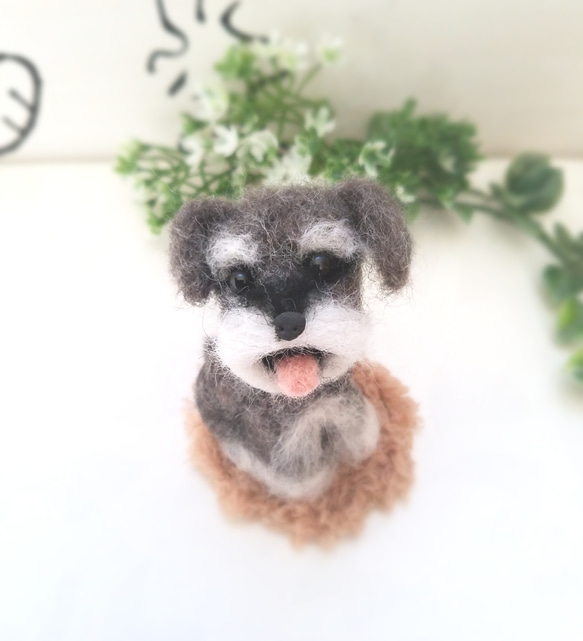 ‪ஐ‬羊毛フェルト ੯•`໒ミニチュアシュナウザー 羊毛フェルト . . ちっちゃい動物キーホルダー ミニチュアシュナウザー