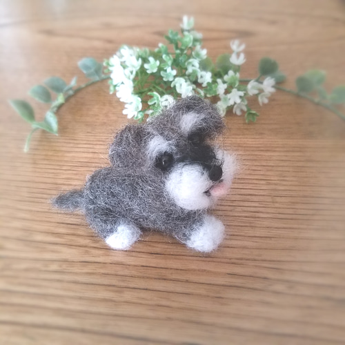 羊毛フェルト ミニチュアシュナウザー 犬 羊毛フェルト ♡ron♡ 通販