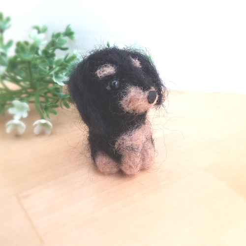 送料無料】羊毛フェルト ミニチュアダックス♡子犬 ブラックタン 羊毛