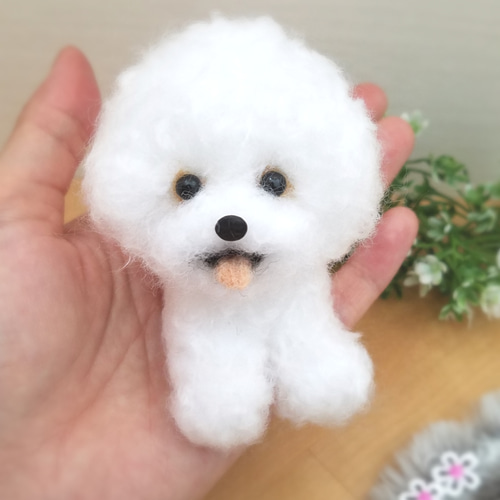 ほっと癒しを♩ ビションフリーゼ　オーダー　白モフ　ビジョン　羊毛フェルト 羊毛フェルト Q version ビションフリーゼ 【フェイワ フェイワ