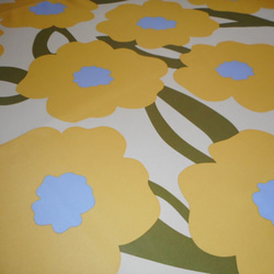 黄色の花模様のテーブルクロス（105×148㎝） 5枚目の画像