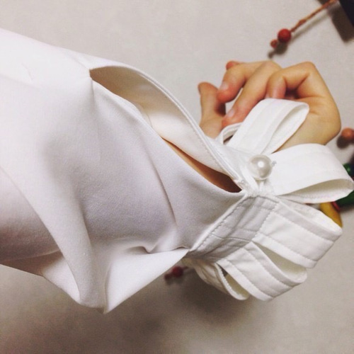 受注生産 短冊カフスのシャツブラウス スタンドカラー 比翼あき白