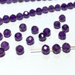 【天然石ラウンドカット】アメジストAAA　4mm　10粒　ハンドメイド素材 2枚目の画像