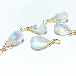 【天然石チャーム】レインボームーンストーン　ドロップ形　14kgf 　1個　ハンドメイド素材 1枚目の画像