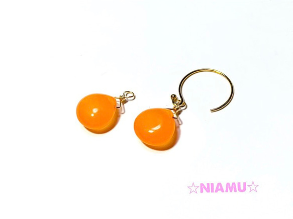 【天然石チャーム】14kgf オレンジジェード　マロン形　２個　ハンドメイド素材 2枚目の画像