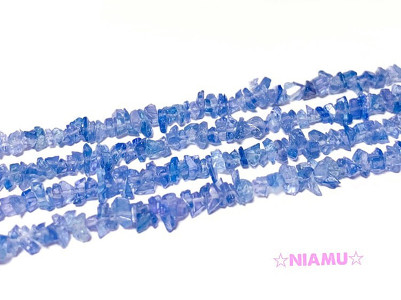 【天然石チップ】宝石質タンザナイトAAA　30粒　ハンドメイド素材 1枚目の画像