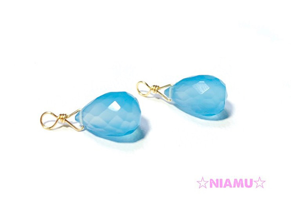 【天然石チャーム】 大粒ブルーカルセドニーAAA　２個　14kgf　ハンドメイド素材 1枚目の画像