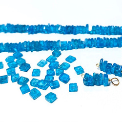 【天然石ディスク】ネオンブルーアパタイト　10粒　ハンドメイド素材 2枚目の画像