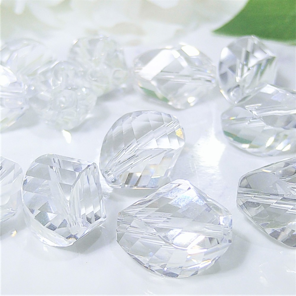 ヒマラヤ産 １２８面カット水晶