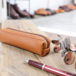 Paka-pen #コーラル イタリアンレザーのペンケース 入学祝い、就職祝い