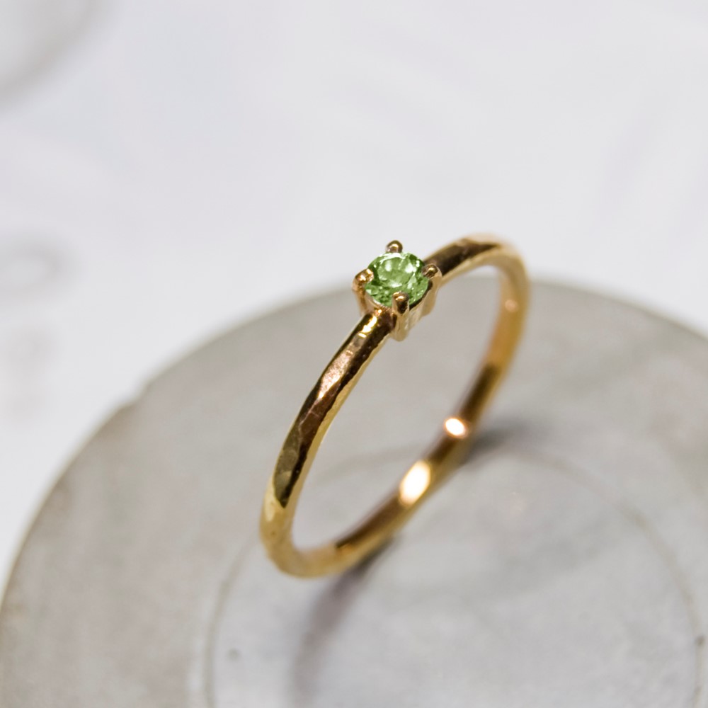 槌目 ペリドット ラウンド3mm K24GPプレーンリング 1.5mm幅 でこぼこ SILVER925｜295