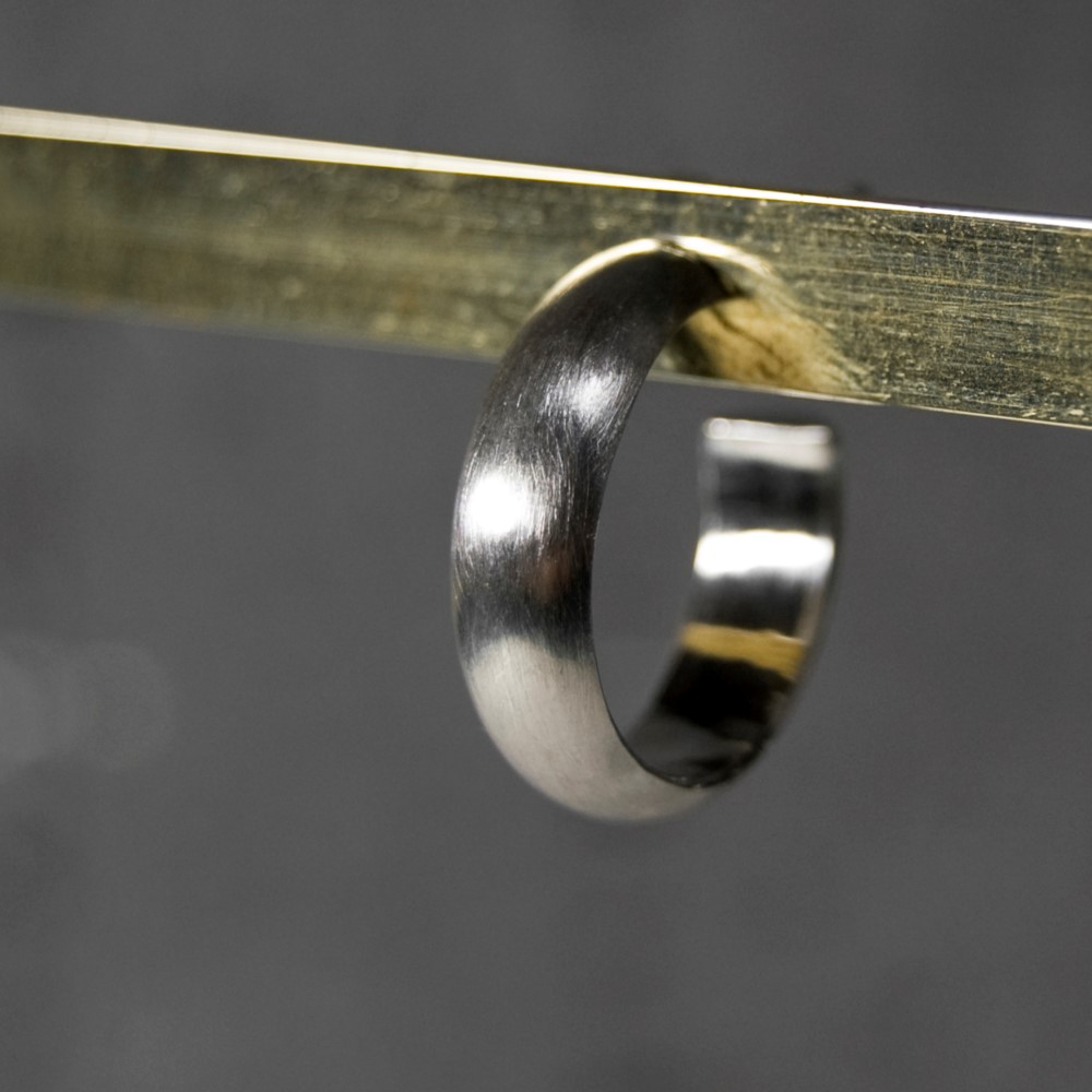 つや消し シルバープレーンフープピアス 5.0mm幅 マット｜SILVER PIERCE｜382