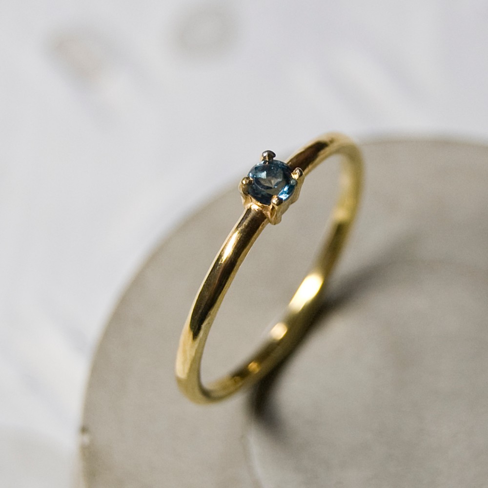 鏡面 ロンドンブルートパーズ ラウンド3mm K18GPプレーンリング 1.5mm幅 ミラー｜457