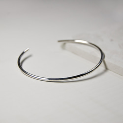 鏡面 シルバープレーンバングル 2.0mm幅 ミラー｜SILVER BANGLE｜603 1枚目の画像