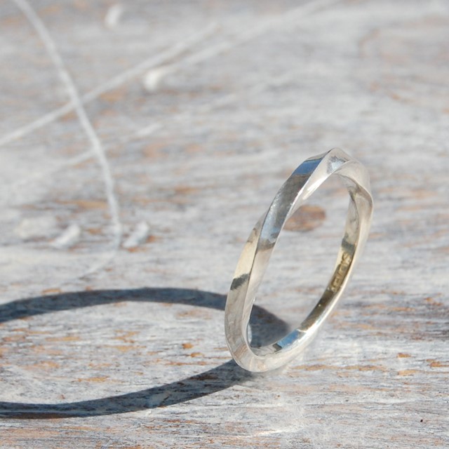 鏡面 シルバーツイストリング 1.8mm幅 ミラー シルバー950｜SILVER RING｜124