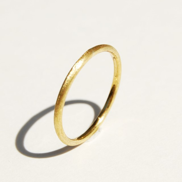 つや消し ブラスプレーンリング 1.5mm幅 マット 真鍮｜BRASS RING 指輪 シンプル アクセサリー｜139 4枚目の画像