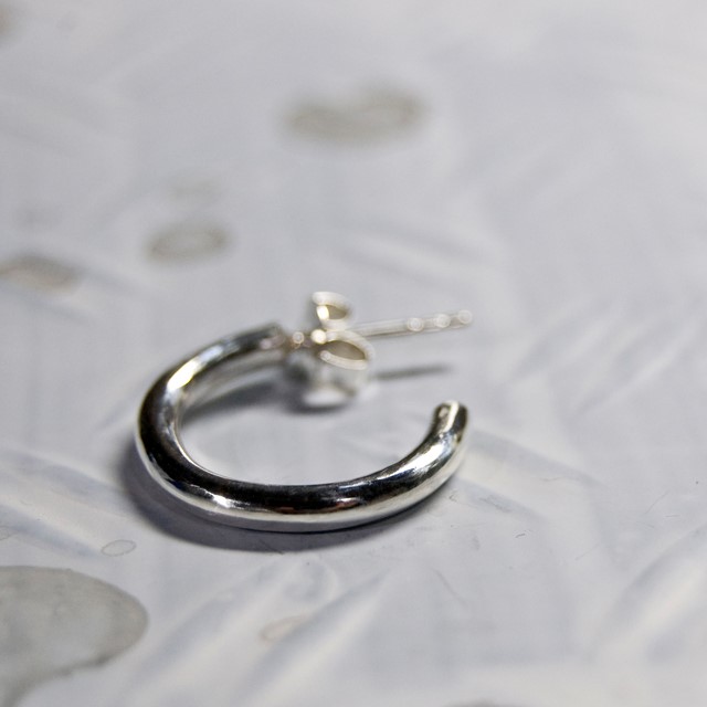 鏡面 シルバーラウンドプレーンフープピアス 2.5mm幅 ミラー シルバー950｜SILVER シンプル｜269