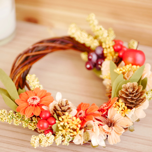 実りの秋✳︎三日月型フラワーリース リース nozomi 通販