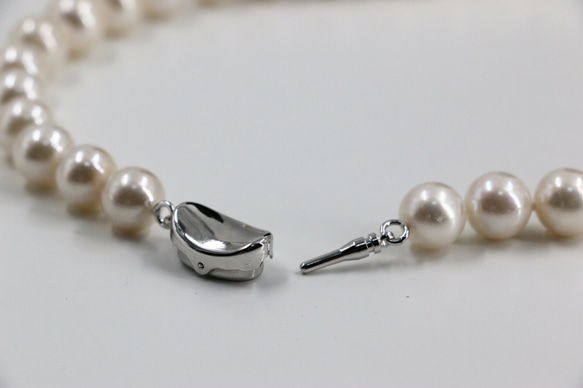 新鮮な本真珠ネックレスセット ハートのパールキーパー付き 4枚目の画像