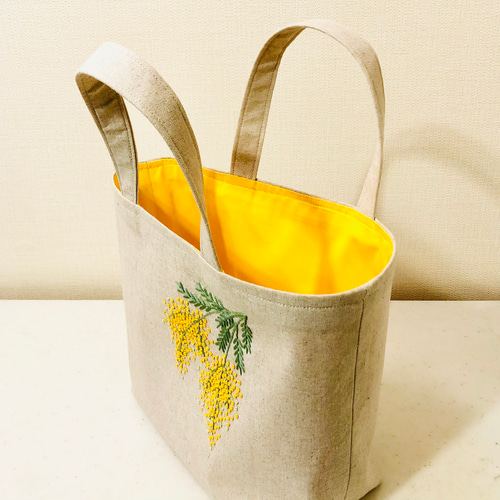 刺繍 ミモザ トート バック ＜生成り＞ トートバッグ acochan