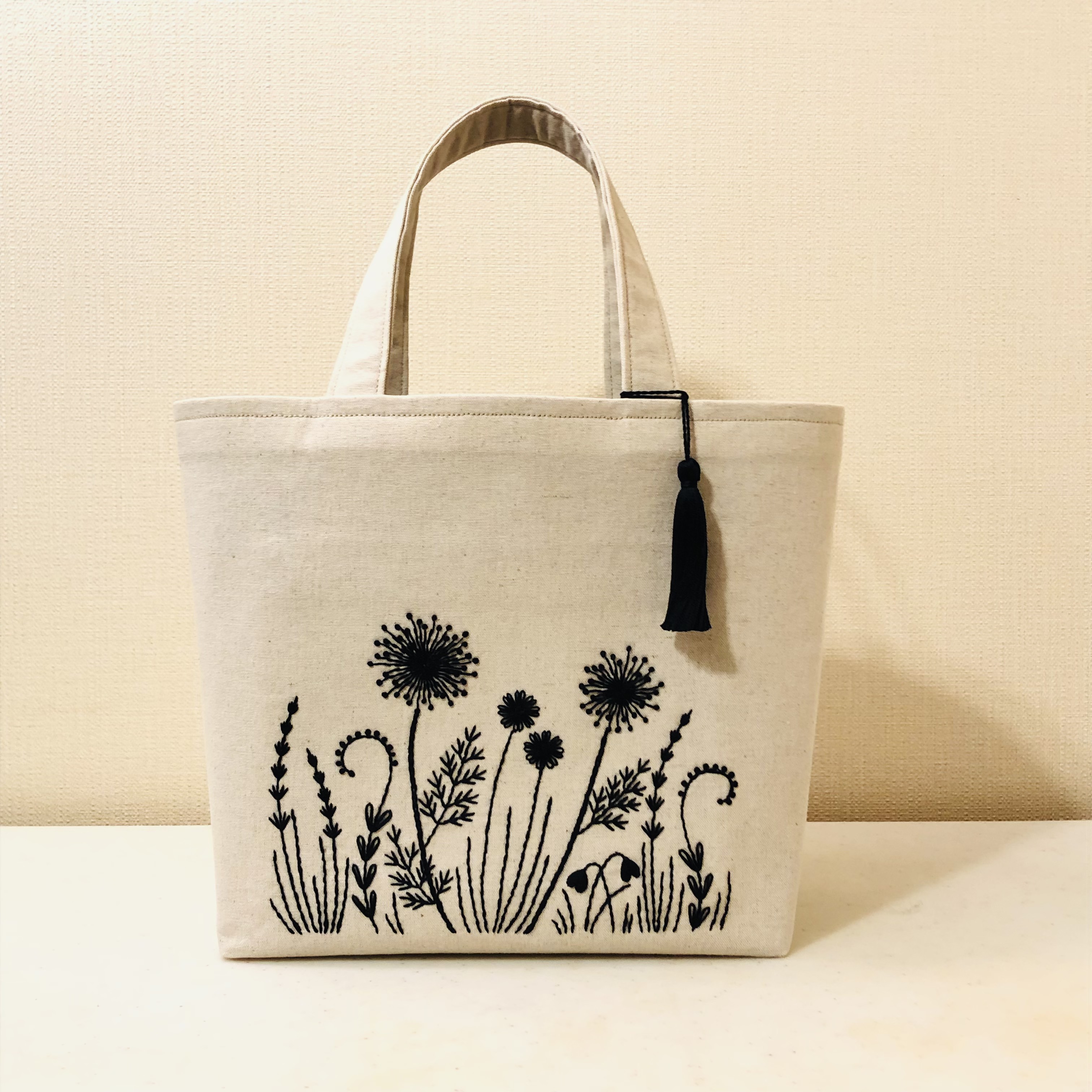 LA VORAGINE トートバッグ 刺繍レース布帛バッグ レディース