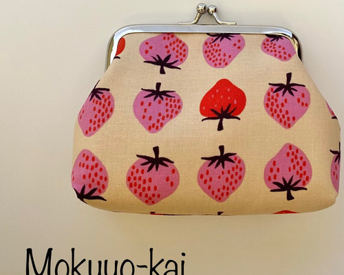 USAコットン COTTON+STEEL いちご柄 がま口ポーチ がま口 mokuyo - kai