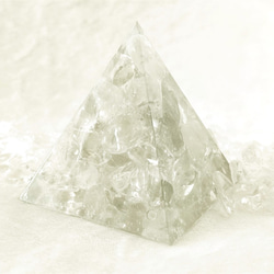 グリーンアメジスト  ピラミッド オルゴナイト  希少石 6枚目の画像